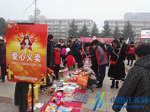 管道公司開展“青春建功新時代,七彩志愿社區(qū)行”活動 管道公司開展“青春建功新時代,七彩志愿社區(qū)行”活動