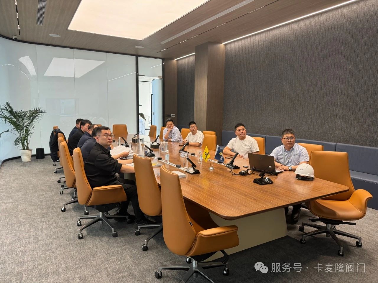 濟(jì)南熱電領(lǐng)導(dǎo)來卡麥隆閥門參觀合作 濟(jì)南熱電領(lǐng)導(dǎo)來卡麥隆閥門參觀合作